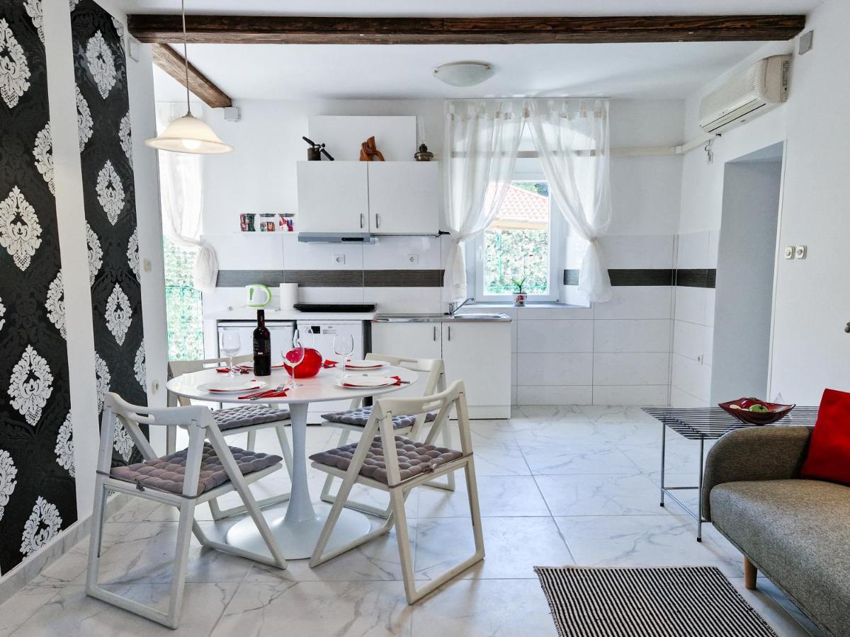 I Smile Apartment Split Luaran gambar